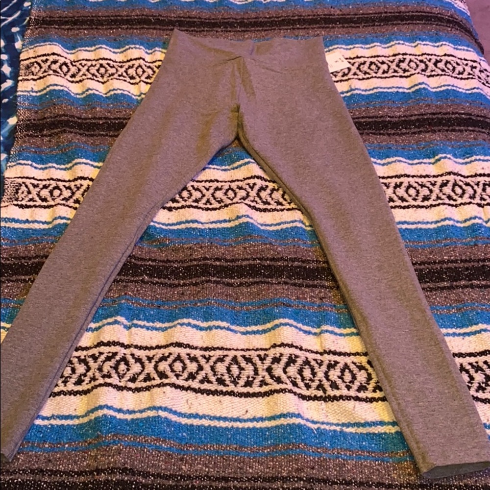 Grey cotton leggings